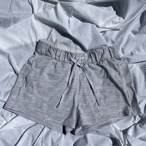 Lululemon On the Fly Light Grey Shorts